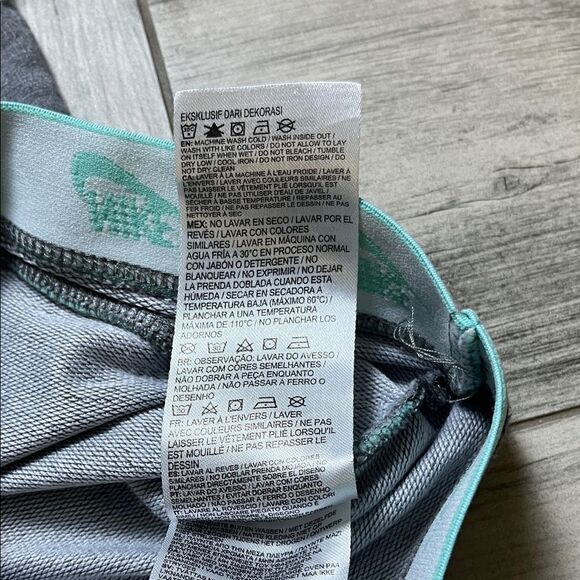 Nike Kids Charcoal and Aqua Short Sleeve Tee| size:24M - Picture 5 of 6